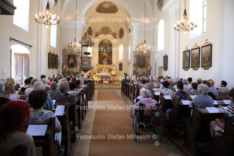 Messe 073