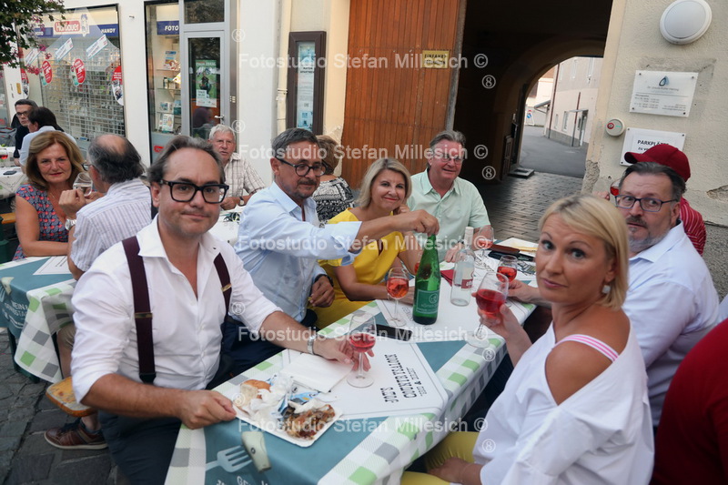 T 119
