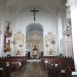 Andacht in der Franziskanerkirche